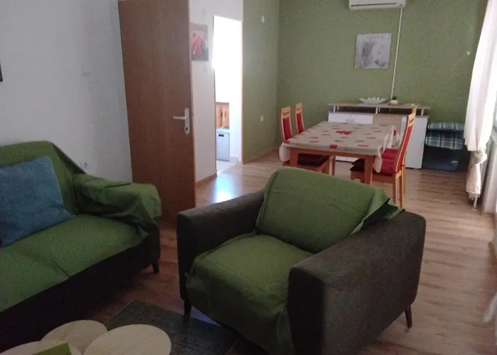 Haus Petra Family App *