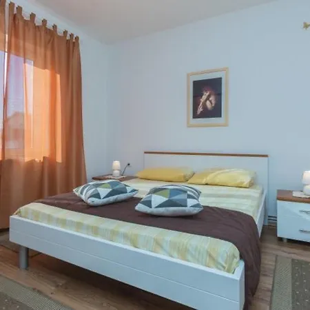 Apartment Haus Petra Family App *